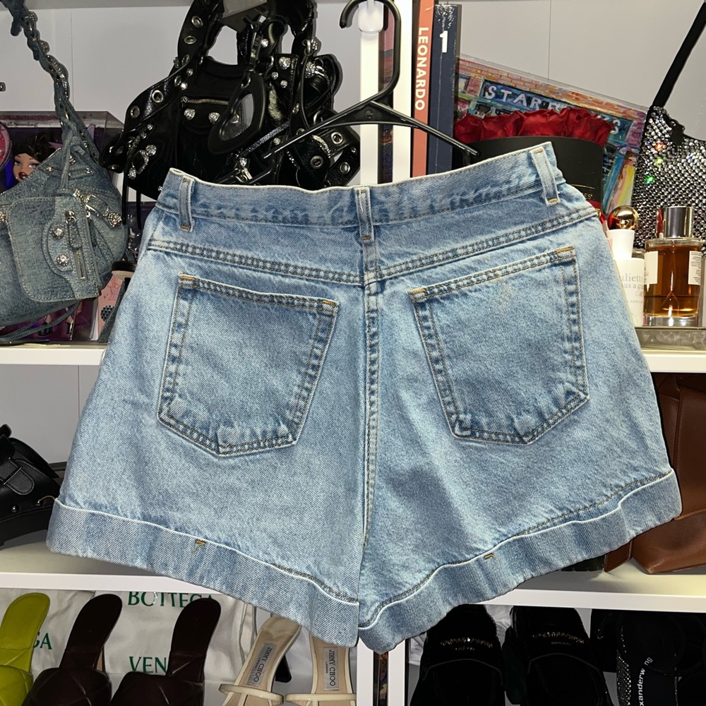 Vintage cuffed high waisted shorts